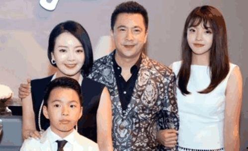 爆料娱乐圈会有很多孩子,星二代崛起,新一代萌娃集结亮相  第3张 爆料娱乐圈会有很多孩子,星二代崛起,新一代萌娃集结亮相  第3张